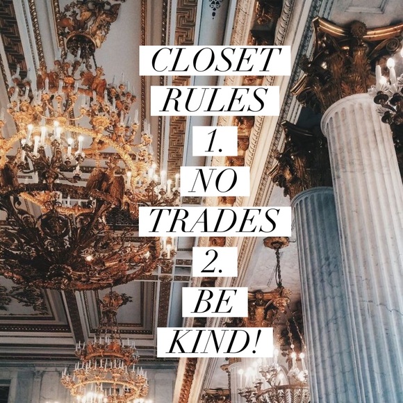 𝖂𝖊𝖑𝖈𝖔𝖒𝖊 𝕿𝖔 𝕸𝖞 𝕮𝖑𝖔𝖘𝖊𝖙 - Picture 2 of 5